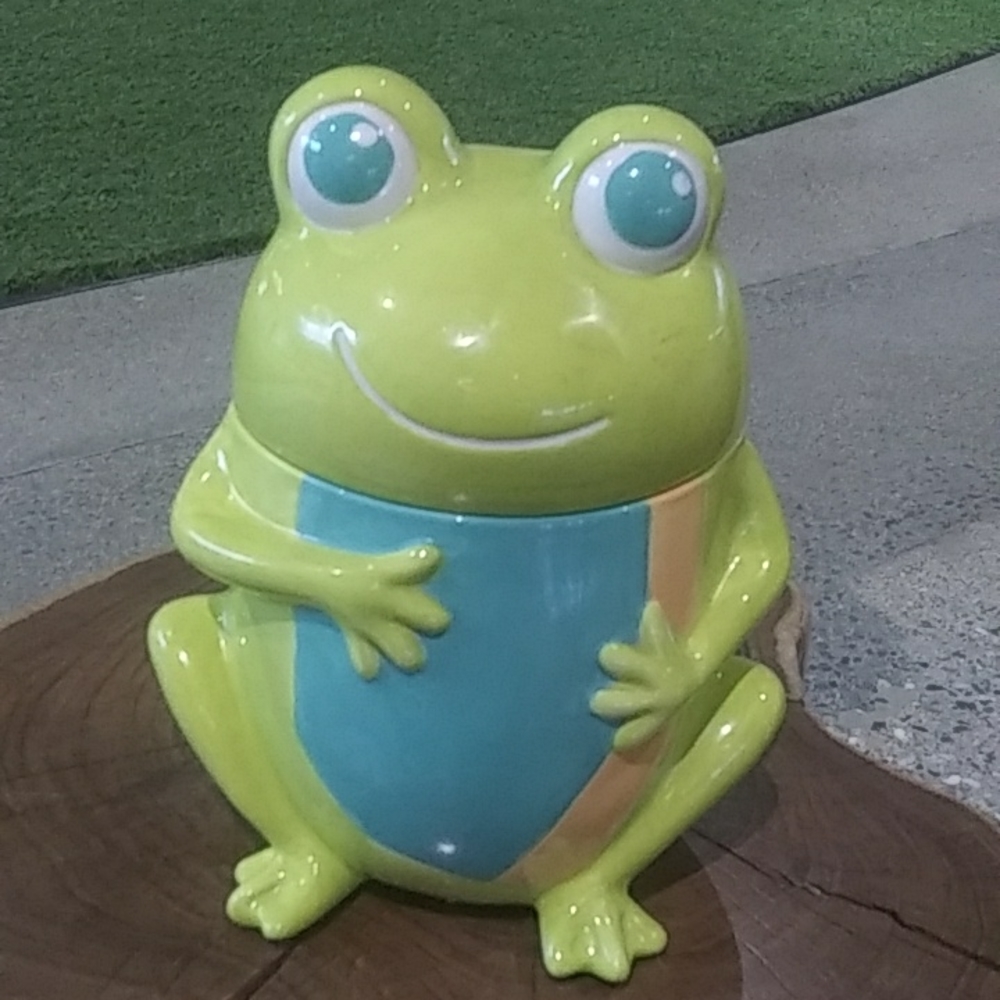 Green Frog Cookie Jar